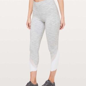 Lululemon Wunder Under Grey Crop Special Edition Scalloped Hem legging. Size 4